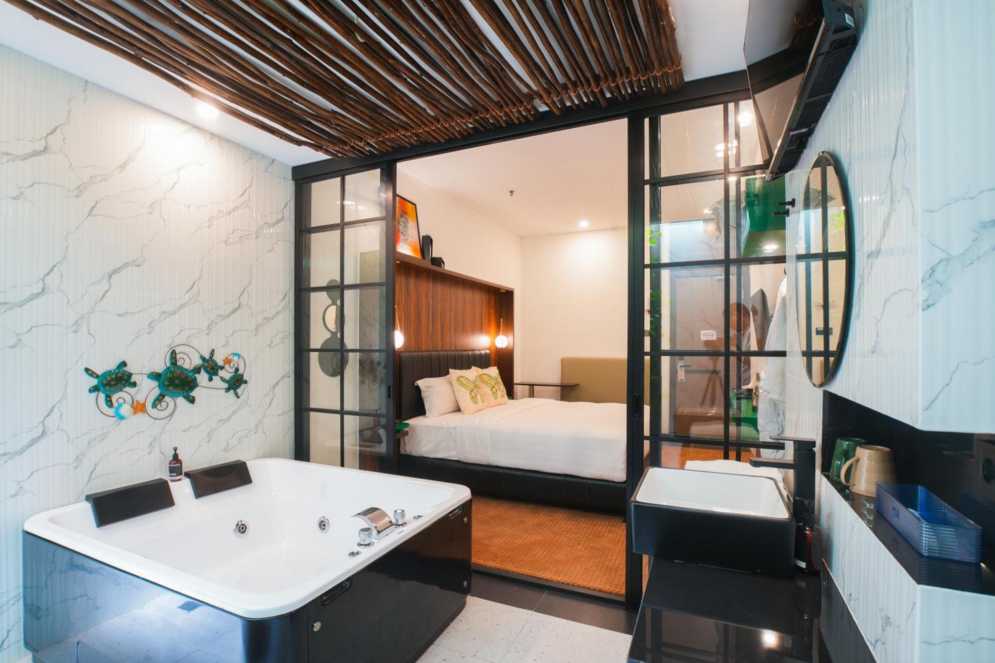 Oak Tree Urban Hotel Jakarta Exterior photo