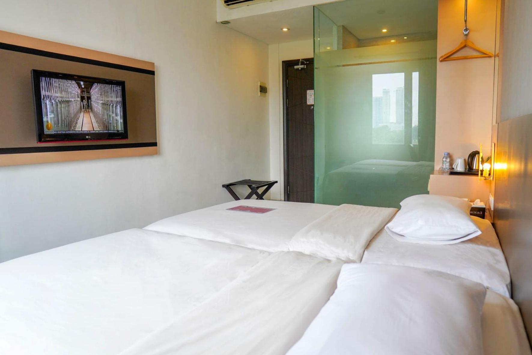 Oak Tree Urban Hotel Jakarta Room photo